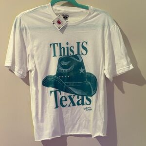 This is Texas Rhinestone Tee NWT